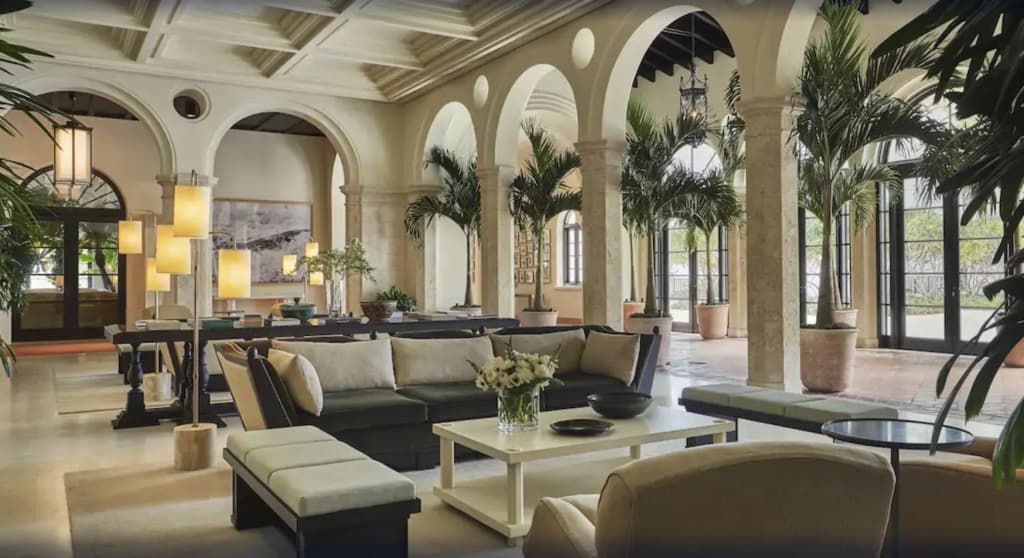 Four Seasons Hotel at The Surf Club