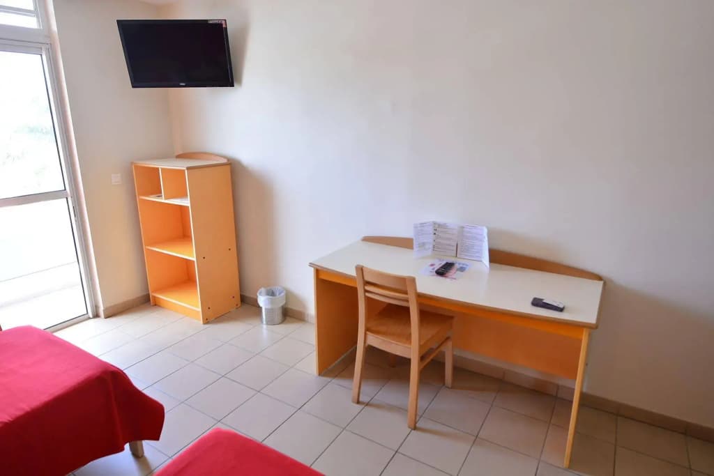 Centre International de Séjour - Hostel