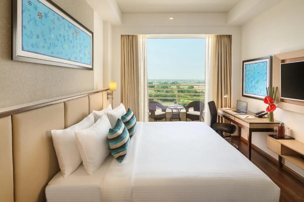 Sandal Suites Op. by Lemon Tree Hotels