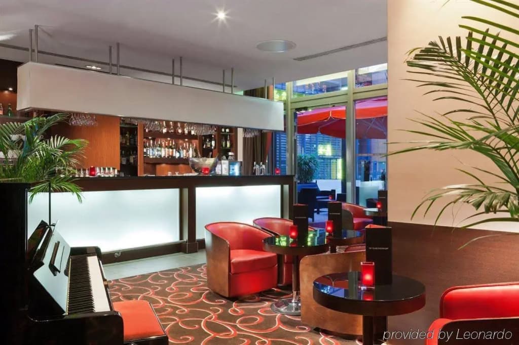 Crowne Plaza Lyon - Cité Internationale by IHG