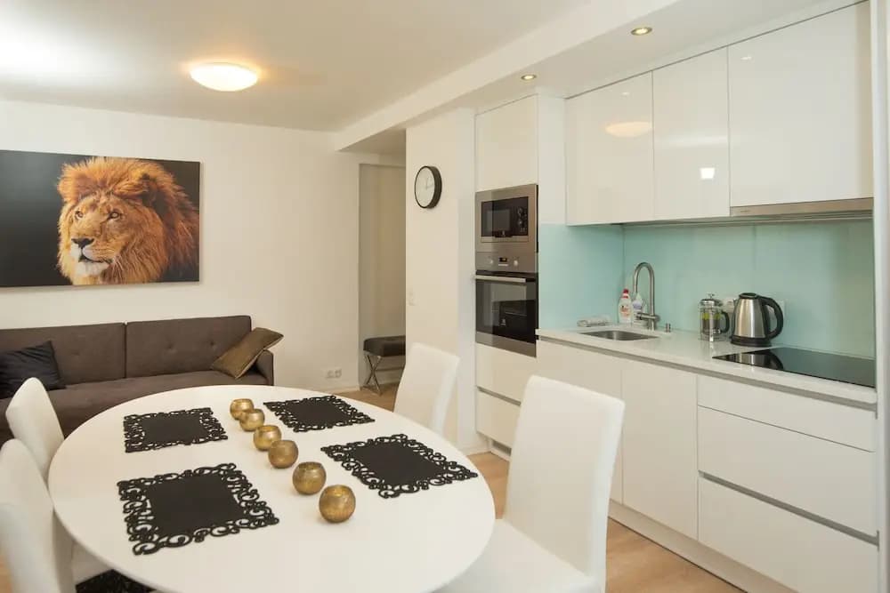 Kutseli Apartments - Turu 17