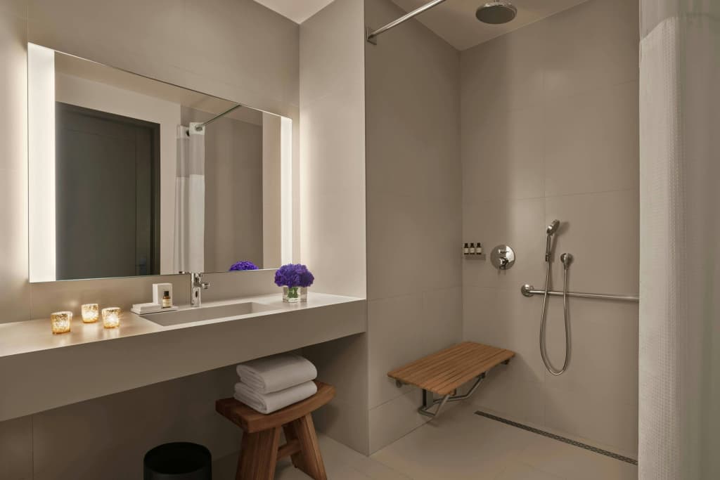 Photo 42