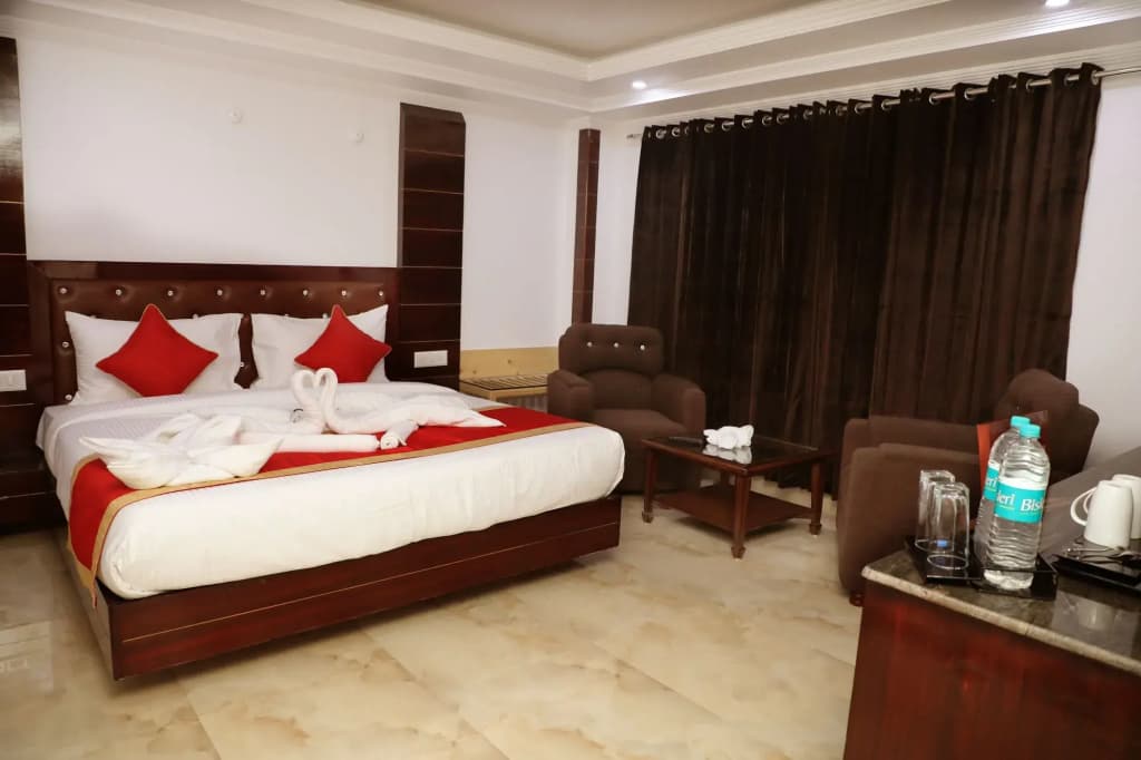 Sanobar The Grand White Shimla