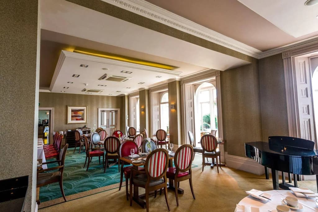Dover Marina Hotel & Spa, Tapestry Collection by Hilton