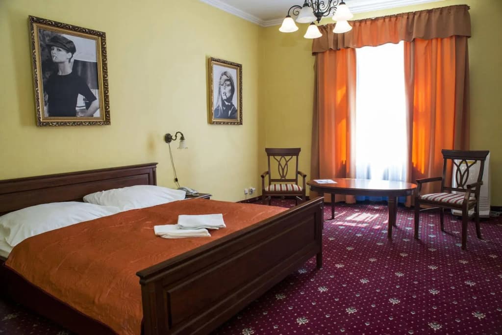 hotel