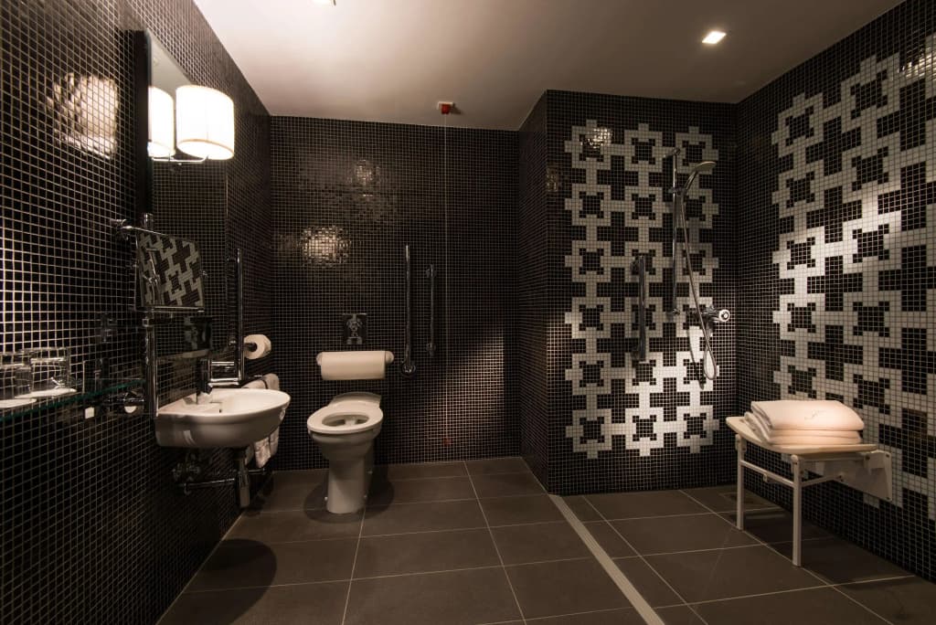 Photo 9
