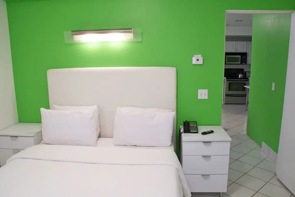 Photo 6