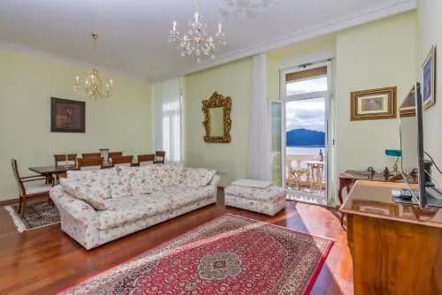 Apartment Luxury Waterfront