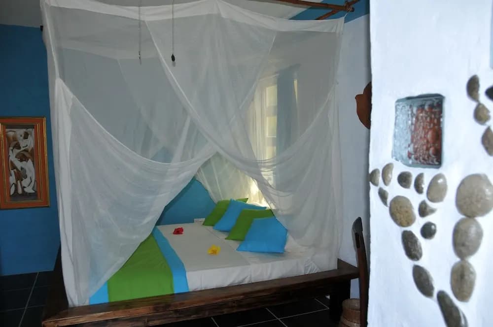 Mango Island Lodges