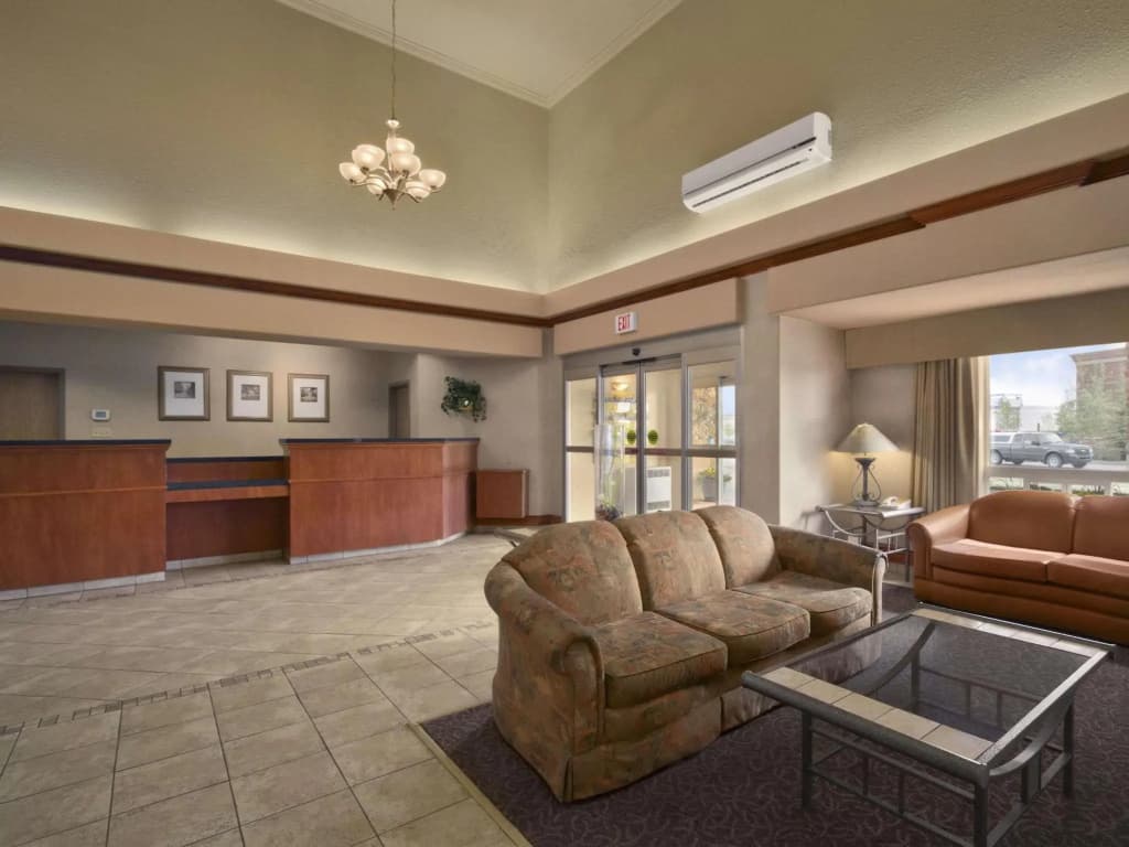 Days Inn by Wyndham Red Deer