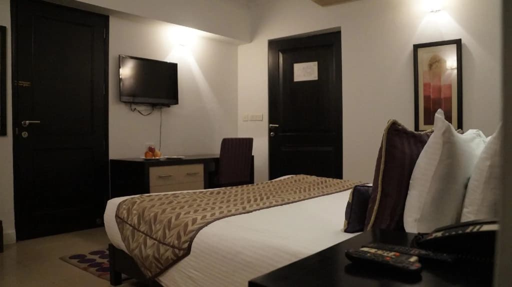 Sarovar Portico Surajkund Faridabad