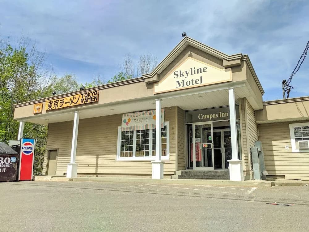 Skyline Motel & Campus Inn