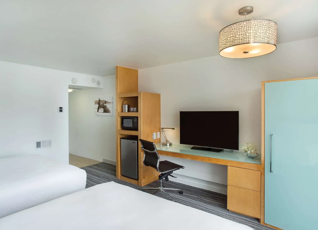 Grand Naniloa Hotel Hilo - a Doubletree by Hilton