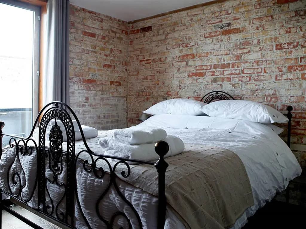 Rocksalt Rooms