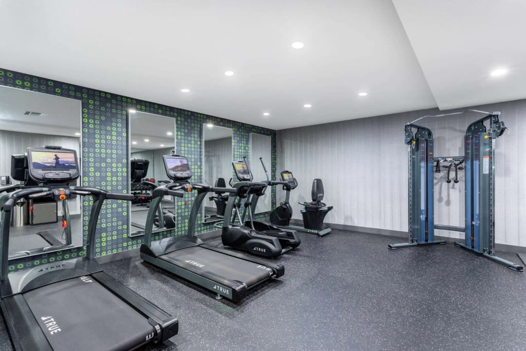 La Quinta Inn & Suites by Wyndham Tampa Central