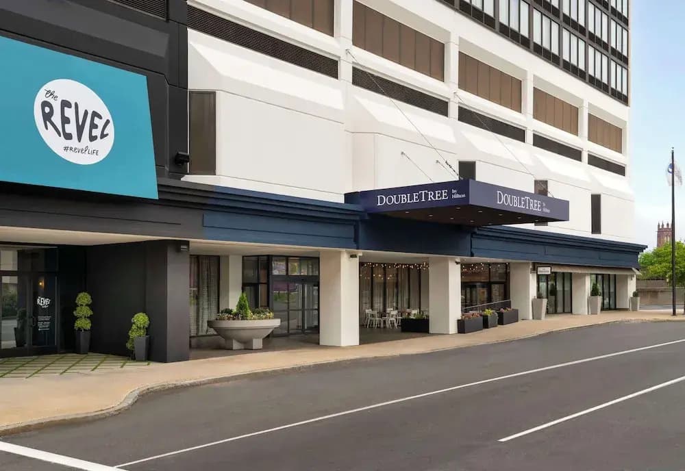 DoubleTree by Hilton Hartford Downtown