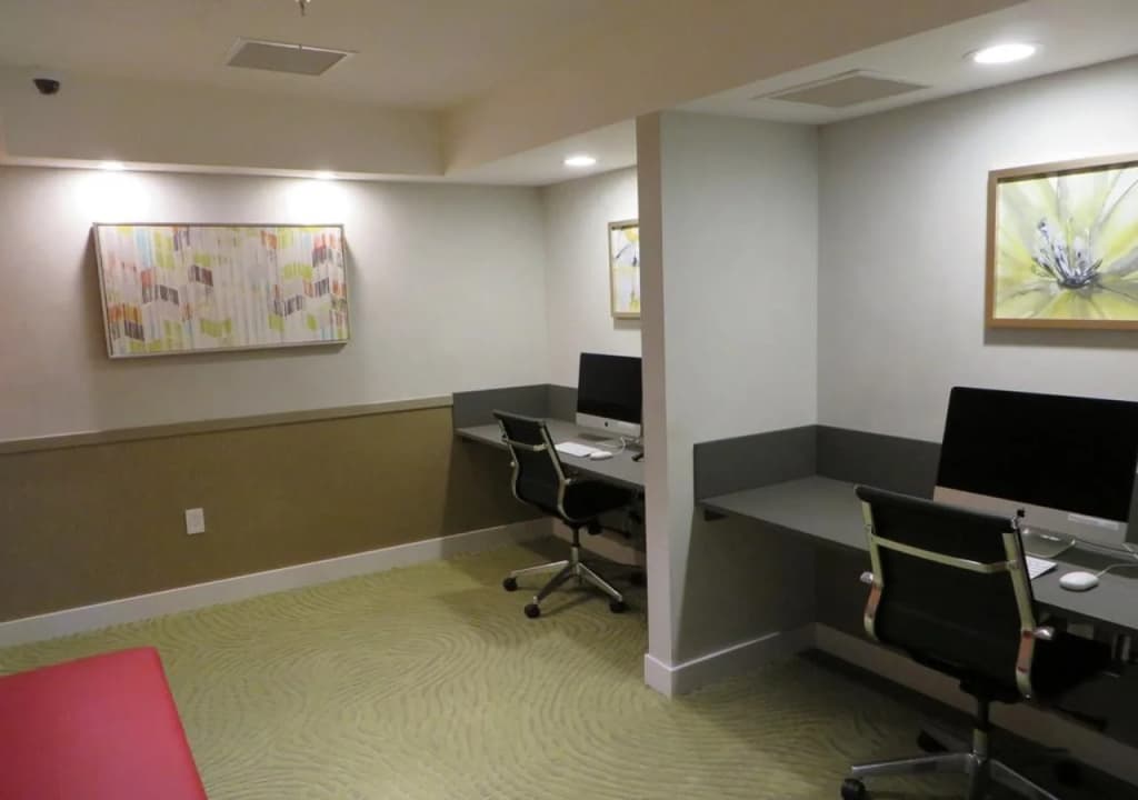 Photo 9