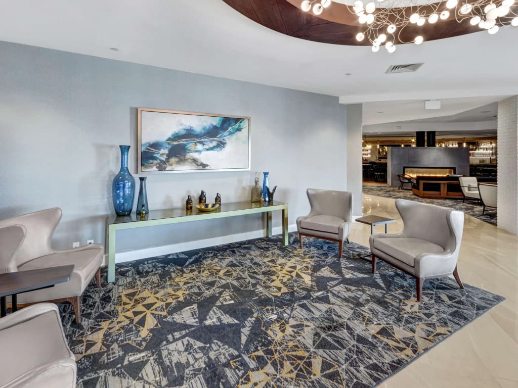 DoubleTree by Hilton Hotel Wichita Airport