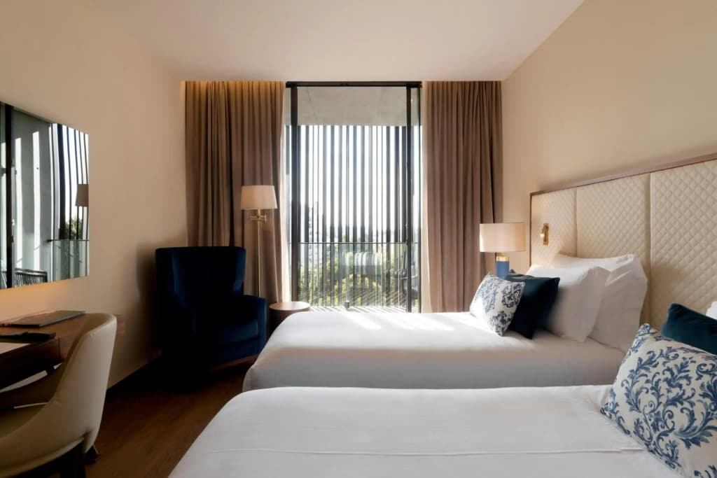 Boeira Garden Hotel Porto Gaia, Curio Collection by Hilton
