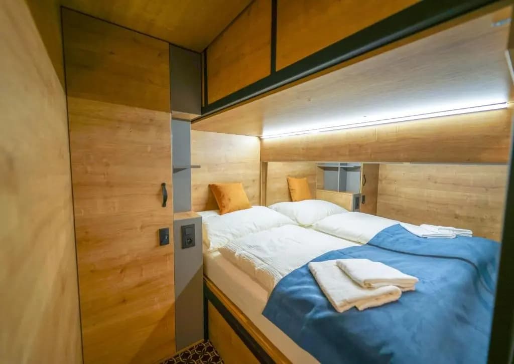 CHORS like a hotel | Capsule & NFT Boutique Hostel Bratislava | City Center