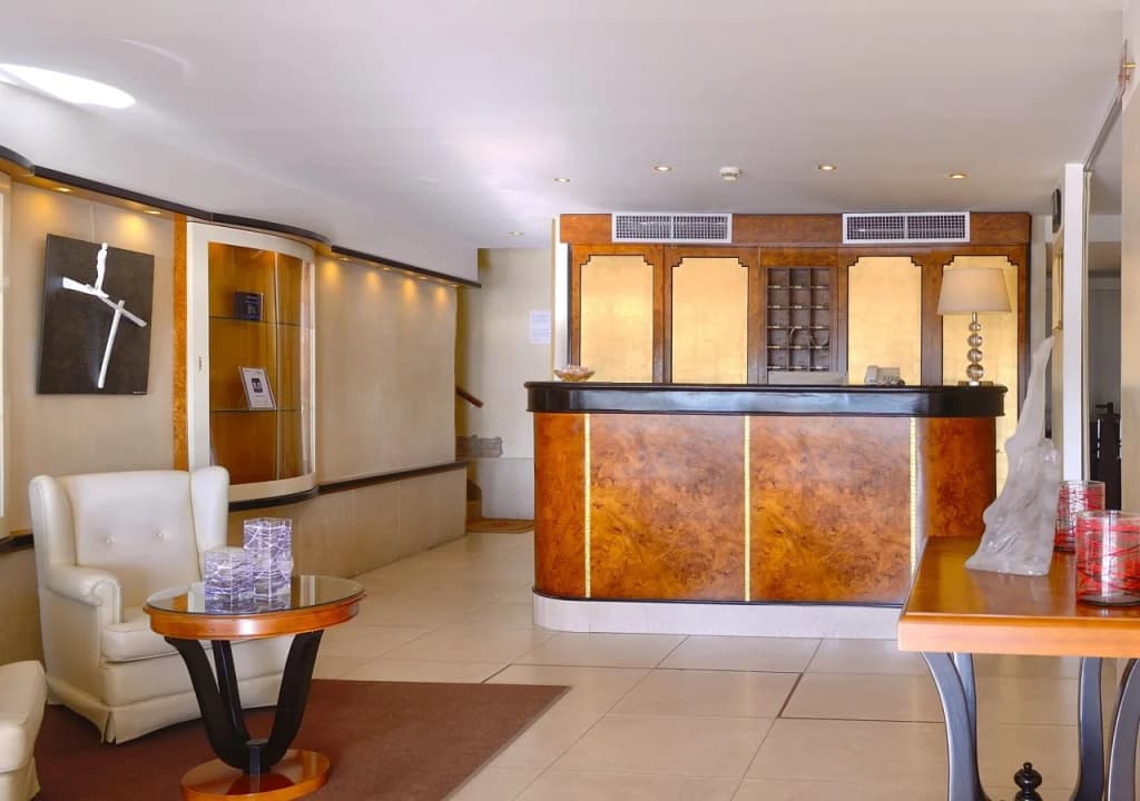 hotel