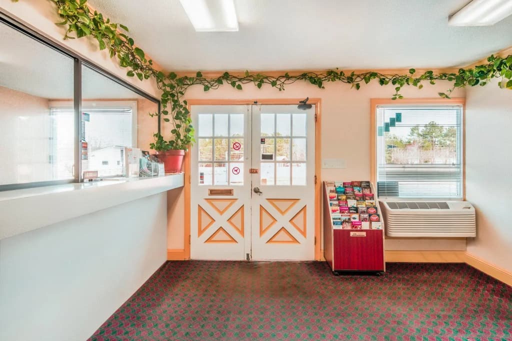 OYO Hotel Durham West Hills
