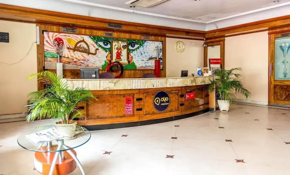 OYO 1667 Hotel Micro Continental