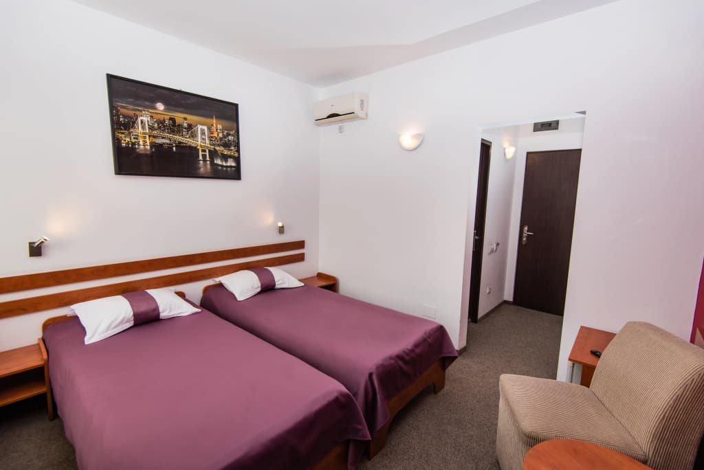 Alexis Hotel