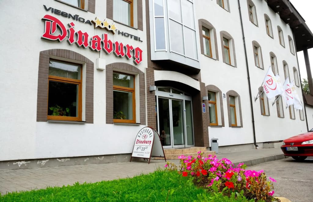 Good Stay Hotel Dinaburg