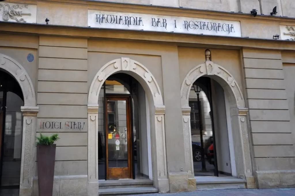 Hotel Stary