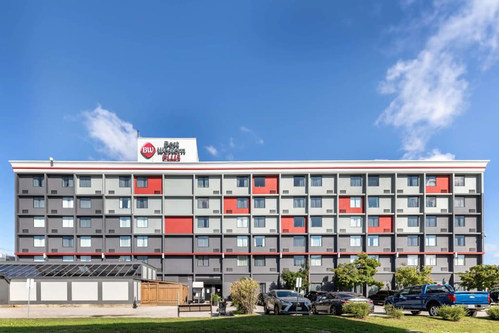 Best Western Plus Toronto Airport Hotel