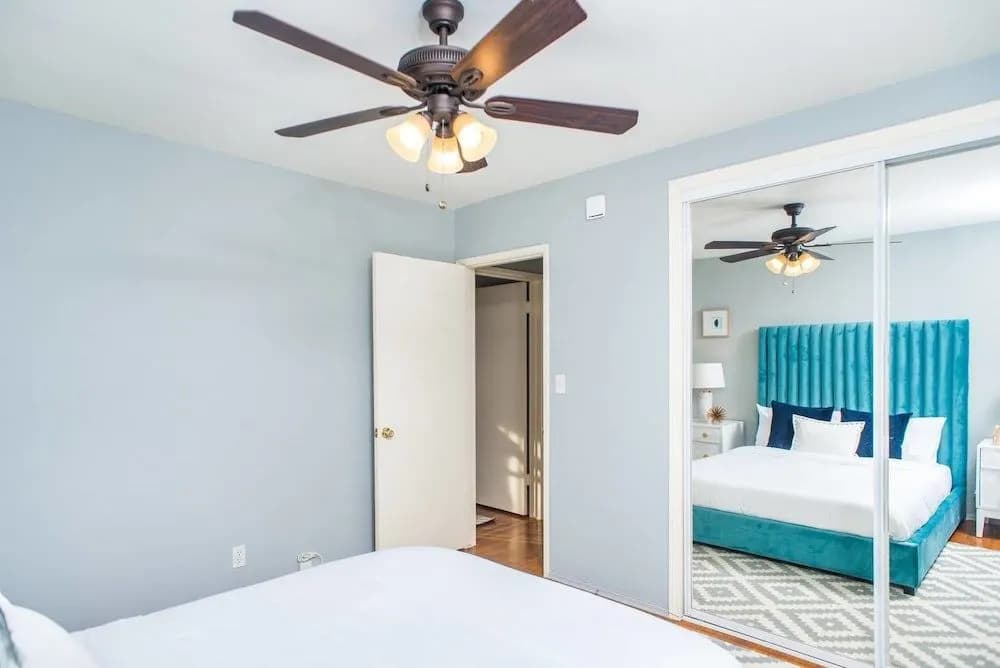 Stylish 2br/1ba in the Heart of PB by Domio