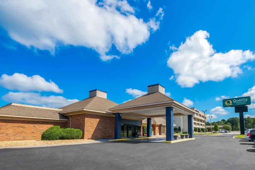 Quality Inn & Suites Fayetteville I-95