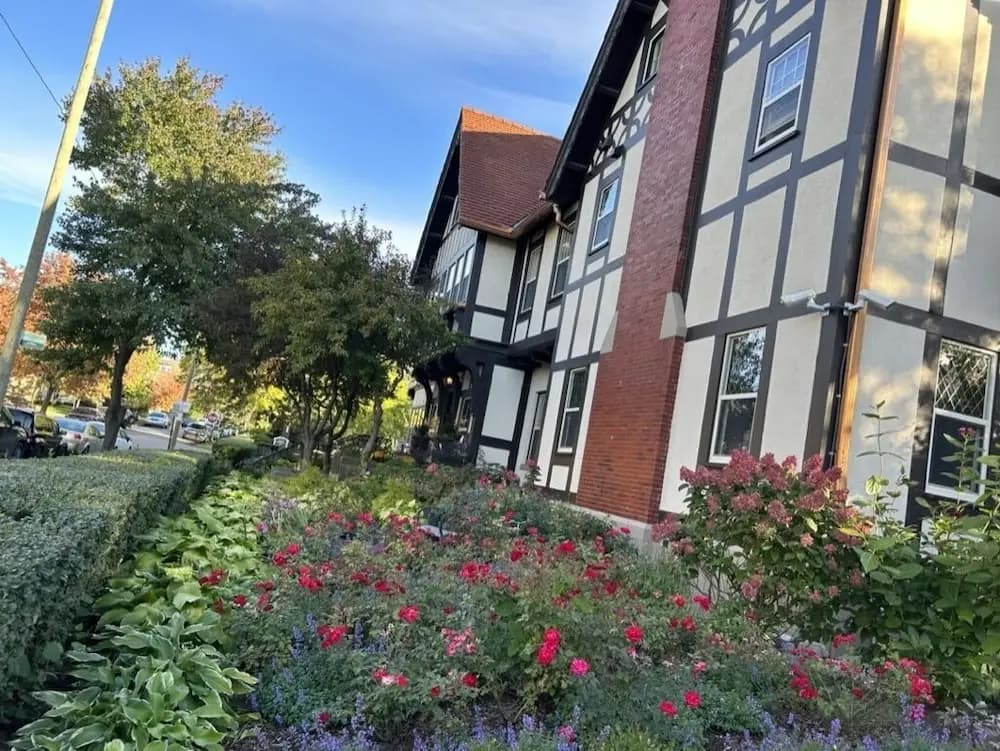 Frederick Stearns House Historic Inn