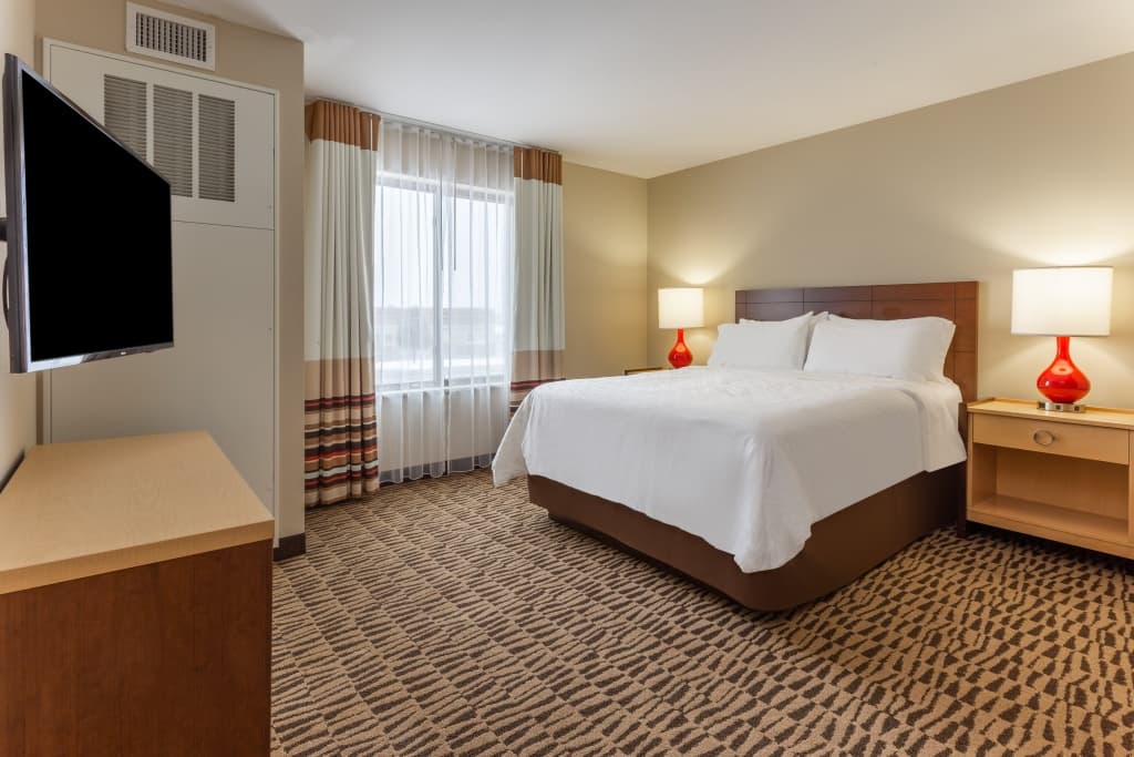 Candlewood Suites Fargo South- Medical Center by IHG