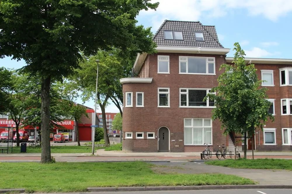 Luxury Apartments I