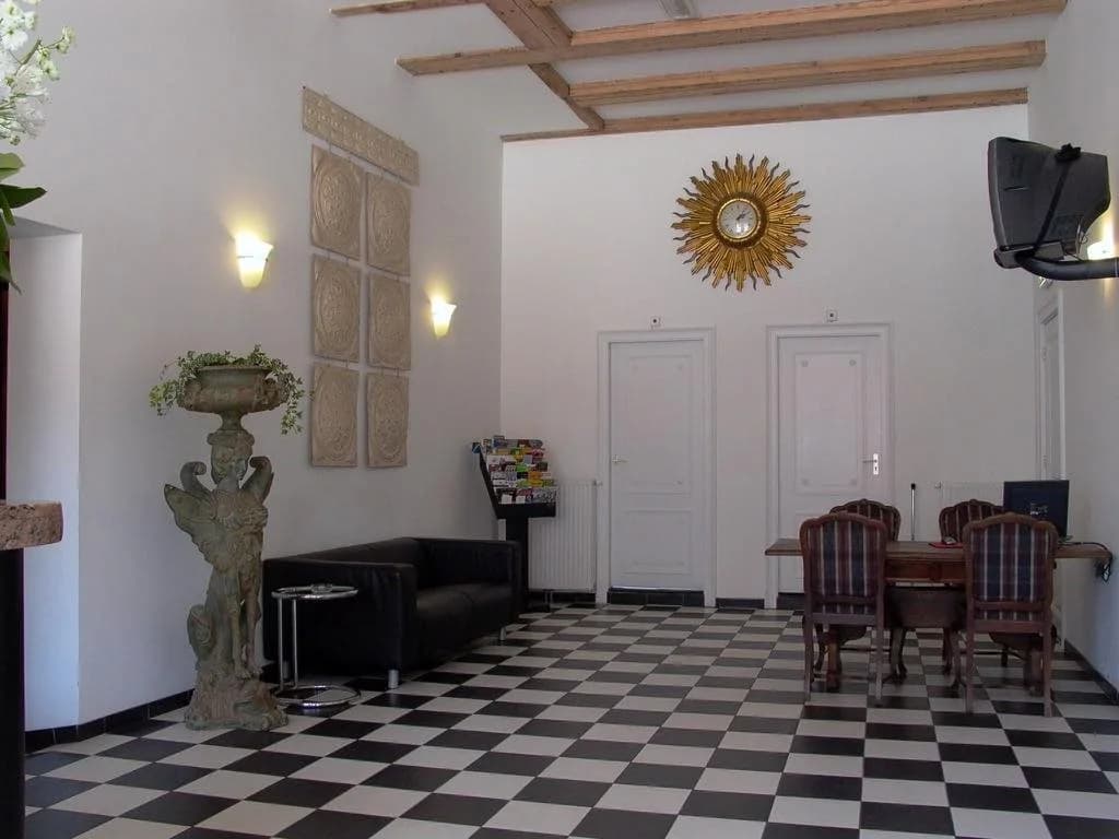 Photo 16
