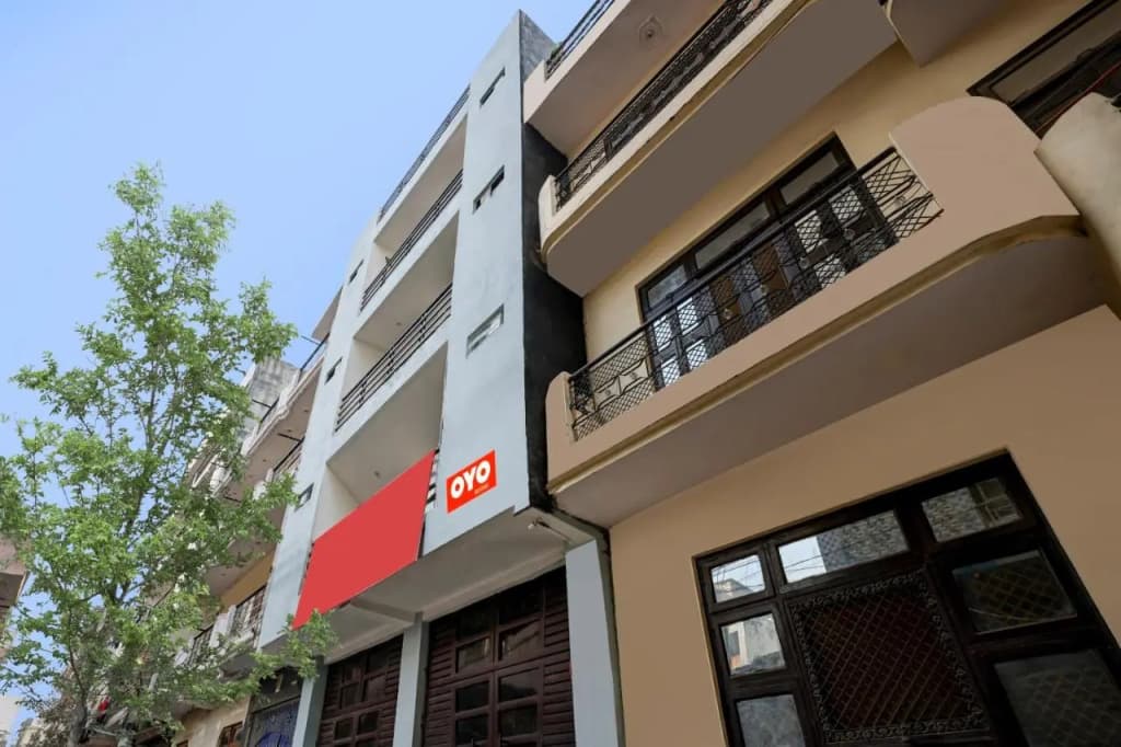 OYO Flagship 80608 Hotel Relax Inn
