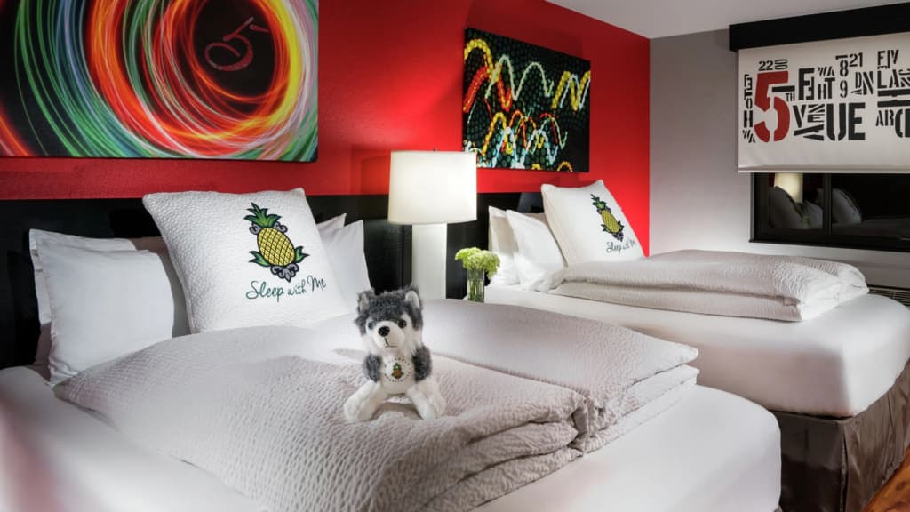 Staypineapple, Hotel FIVE, Downtown Seattle