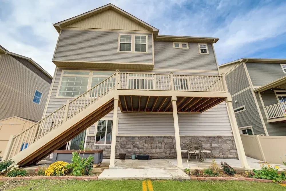 4 Mi to Gaylord Rockies: Modern Aurora Apartment