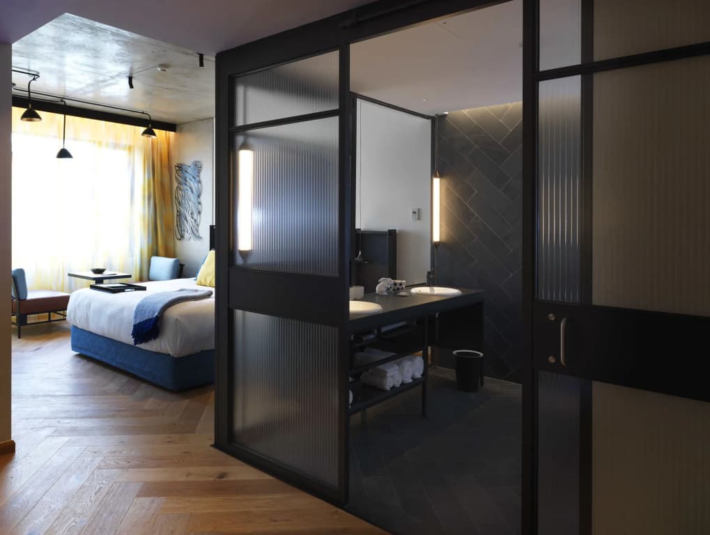 hotel