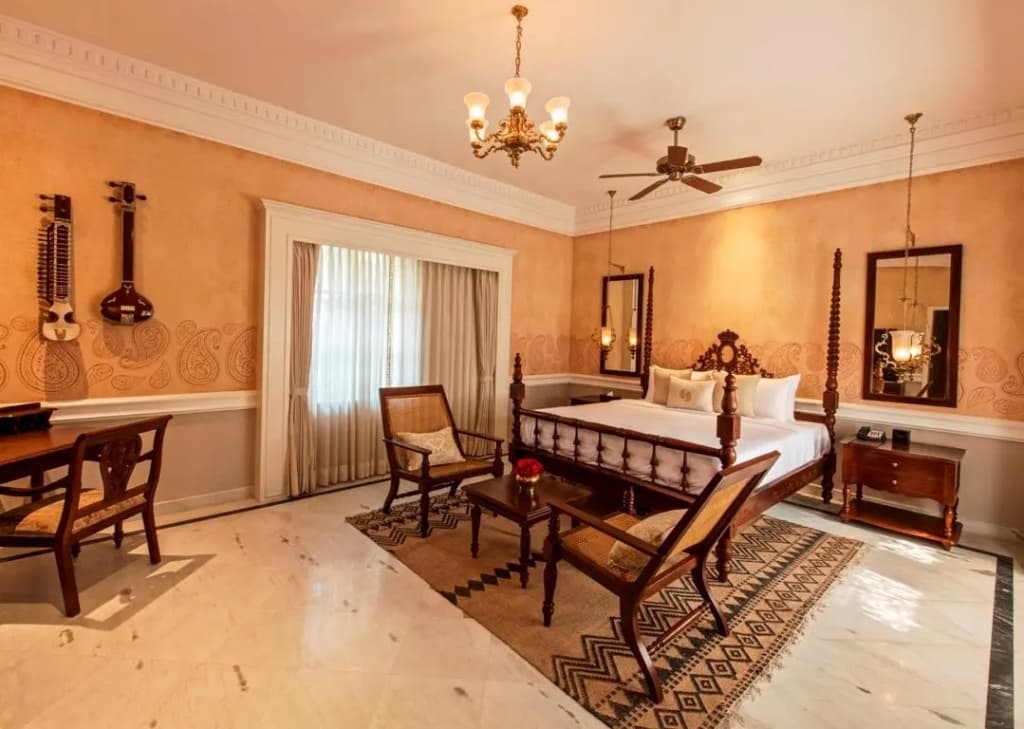 Raaj Kutir Kolkata Ihcl Seleqtions