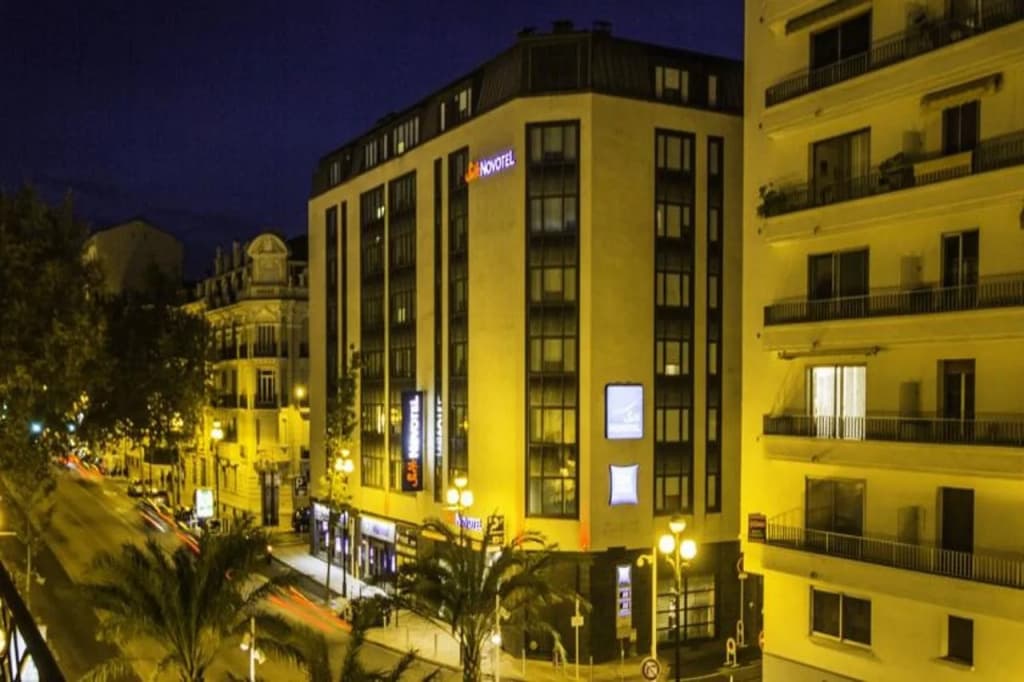 hotel
