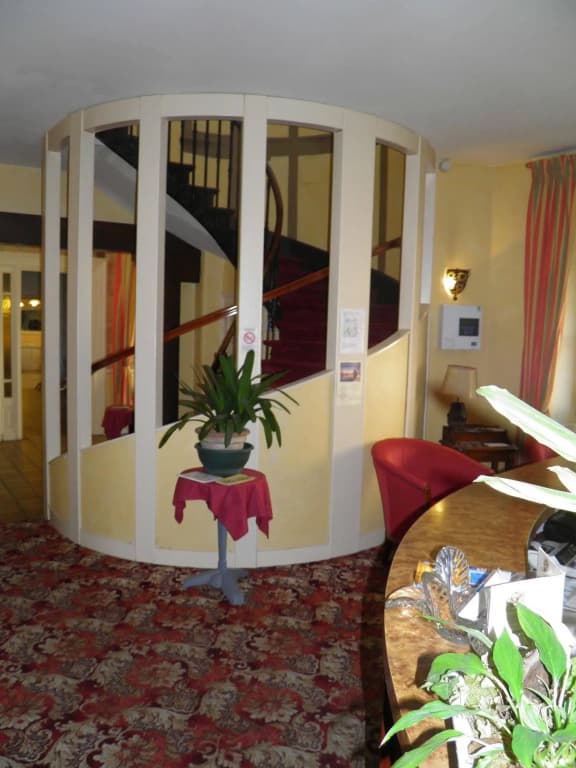 hotel