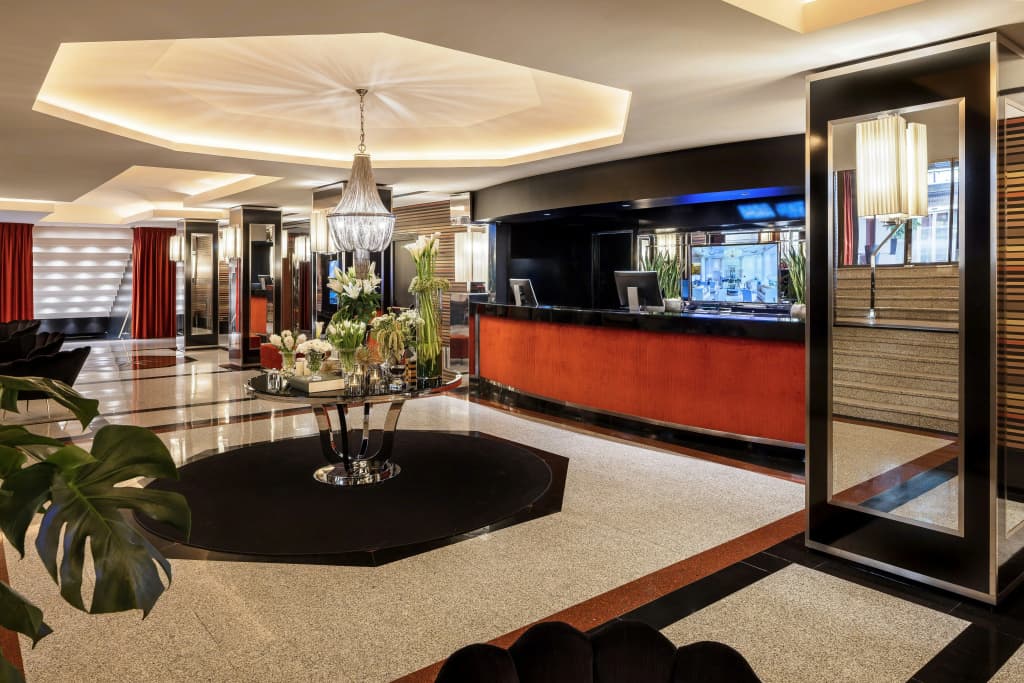 hotel