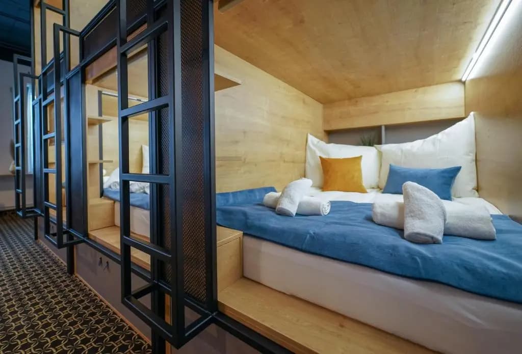 CHORS like a hotel | Capsule & NFT Boutique Hostel Bratislava | City Center