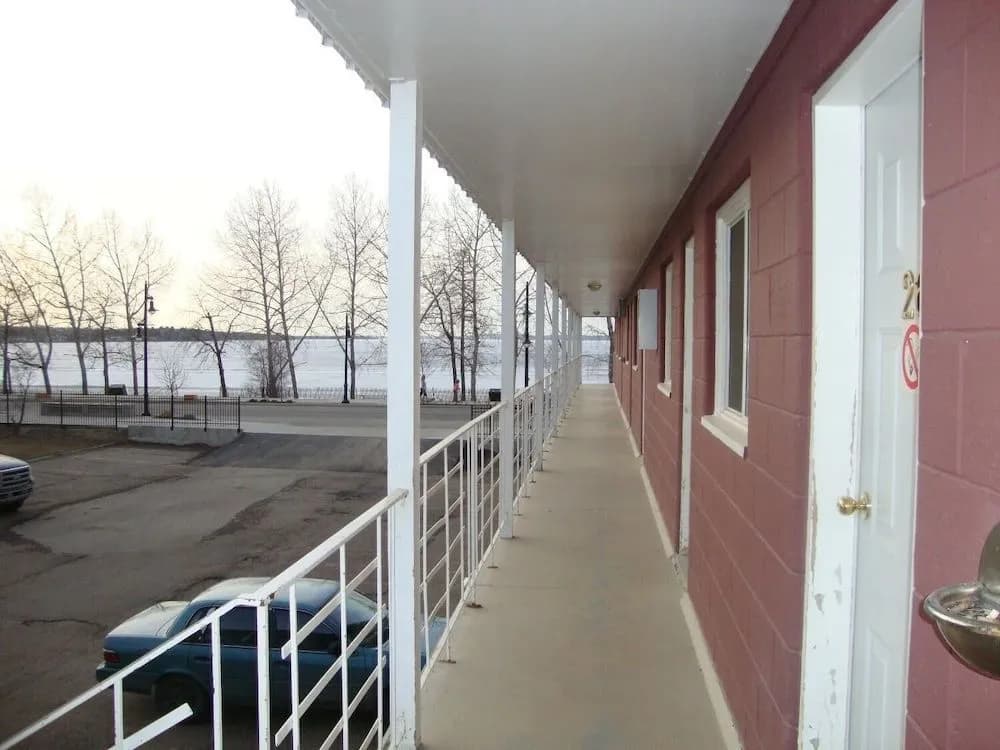 Photo 12