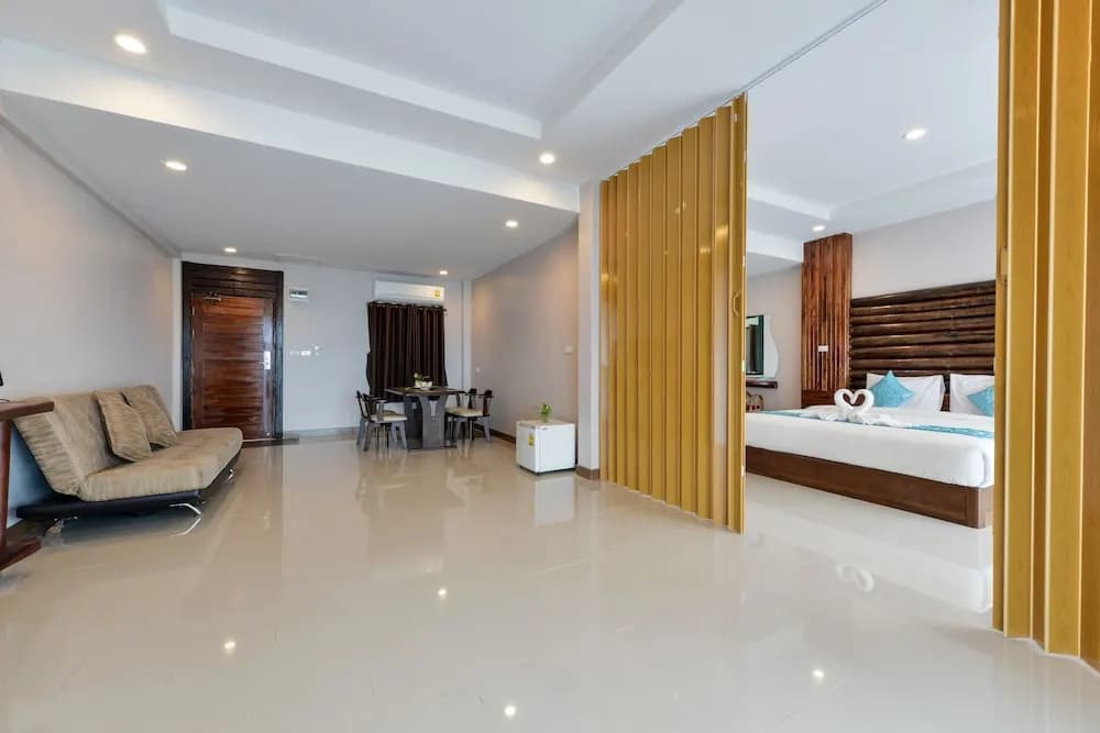 Photo 44