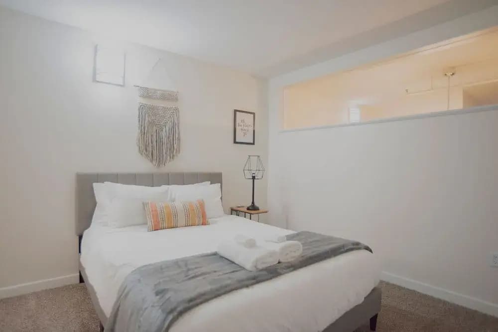CozySuitesThe Block w Skybridge Access 2