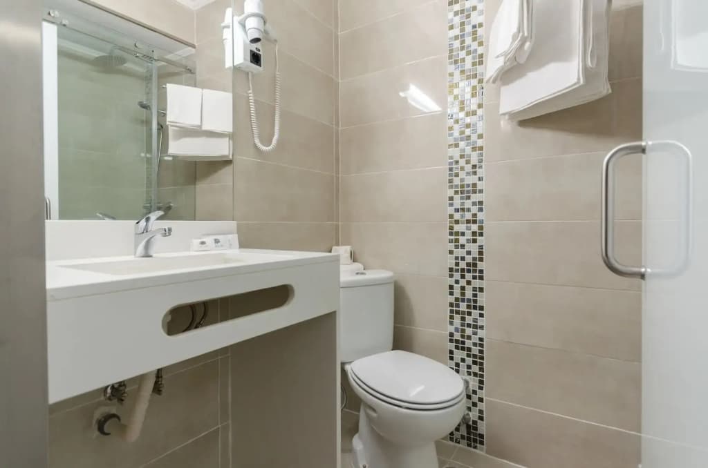 Photo 9